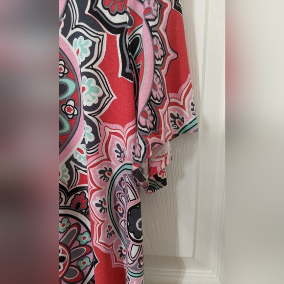 Short Sleeve Multi Color Tunic 2X - Picture 3 of 6